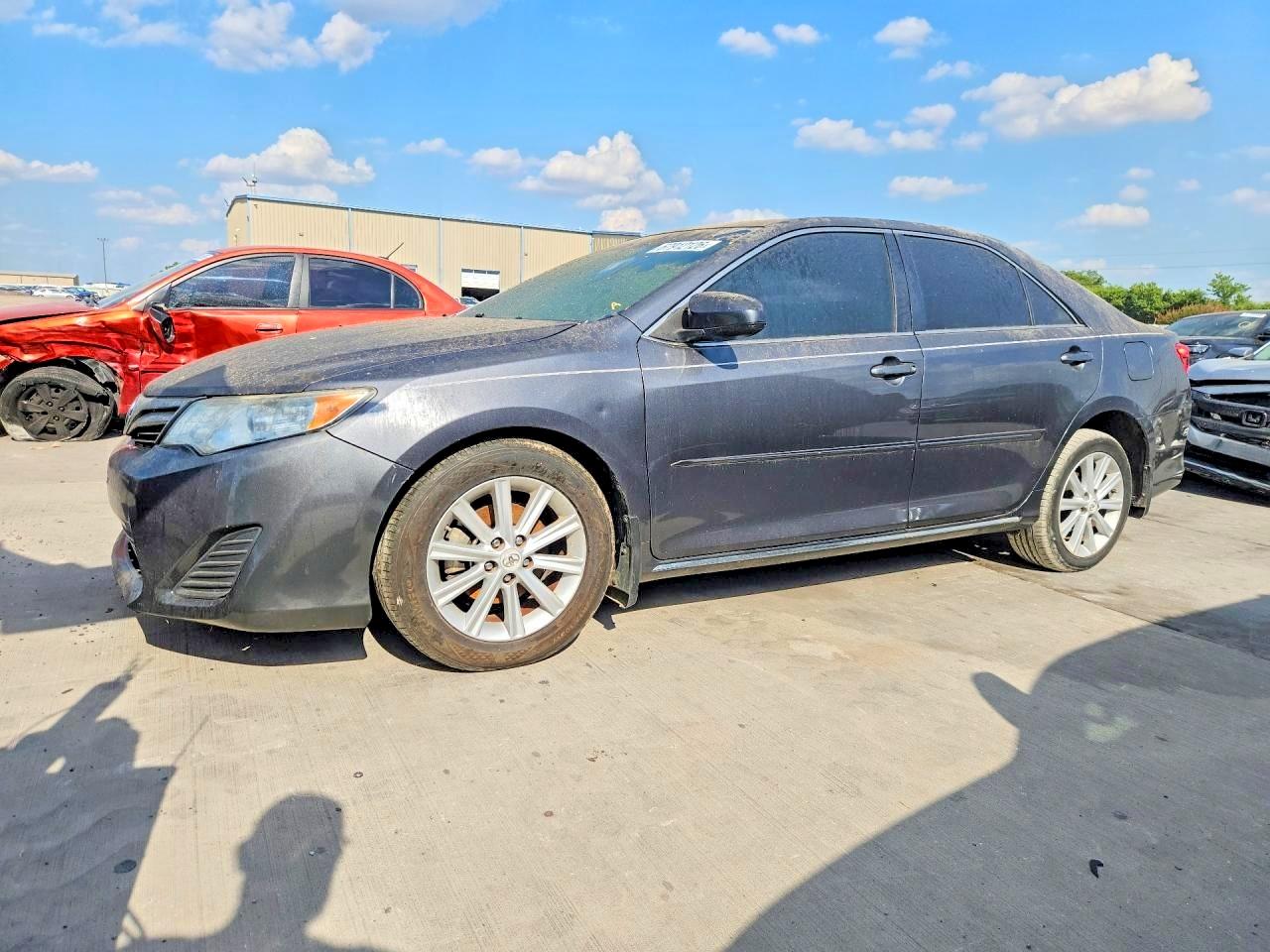 2012 TOYOTA CAMRY