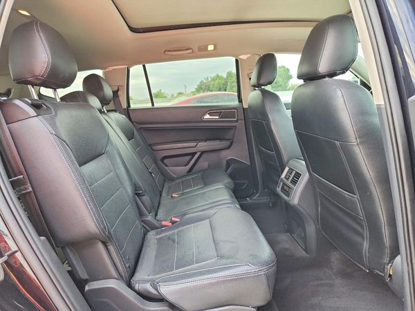 2018 VOLKSWAGEN ATLAS Launch Model
