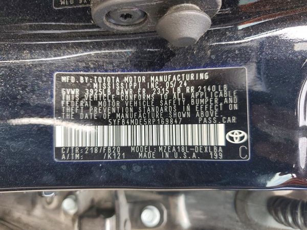 2024 TOYOTA COROLLA