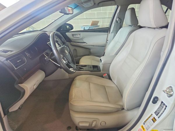 2016 TOYOTA CAMRY