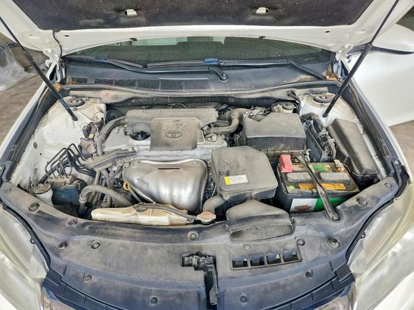 2016 TOYOTA CAMRY