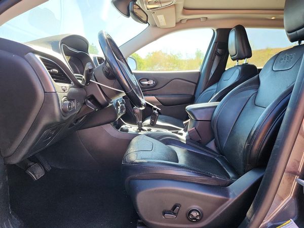 2020 JEEP CHEROKEE