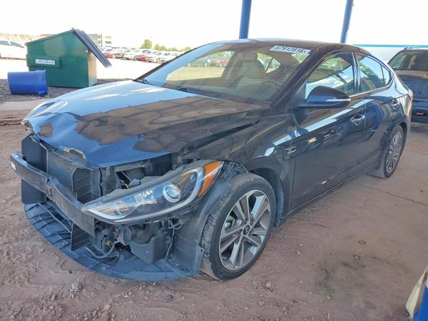 2017 HYUNDAI ELANTRA
