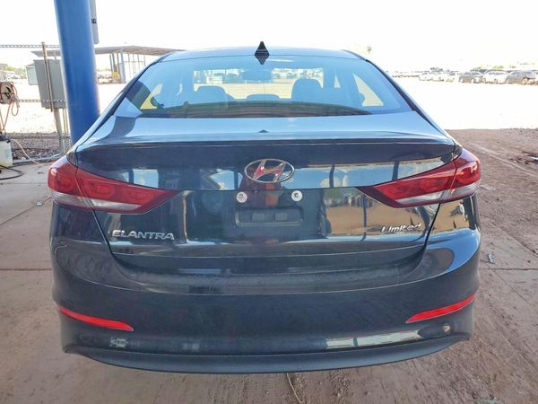 2017 HYUNDAI ELANTRA