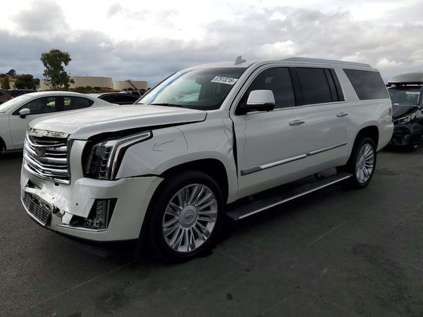 2016 CADILLAC ESCALADE ESV Platinum