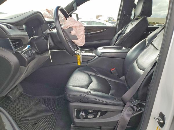 2016 CADILLAC ESCALADE ESV Platinum