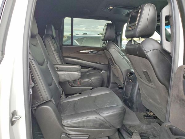2016 CADILLAC ESCALADE ESV Platinum
