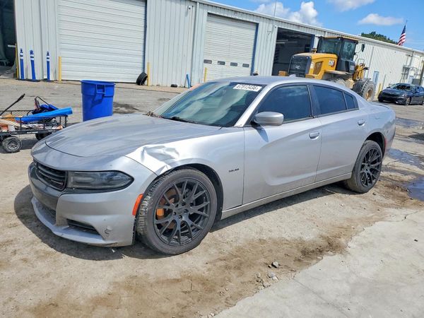 2018 DODGE CHARGER R/T — Front 3/4