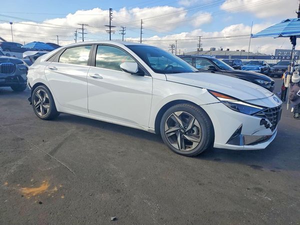 2023 HYUNDAI ELANTRA