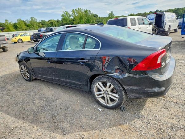 2012 VOLVO S60