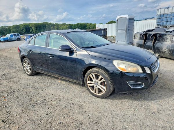 2012 VOLVO S60