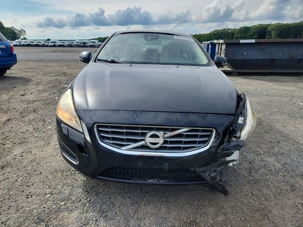 2012 VOLVO S60