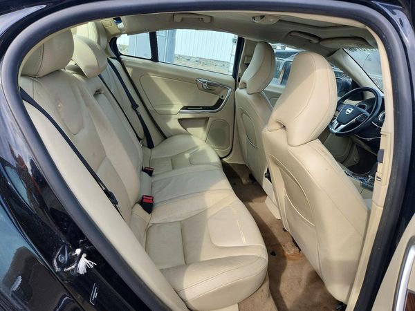 2012 VOLVO S60
