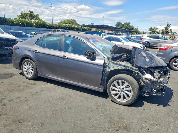 2023 TOYOTA CAMRY