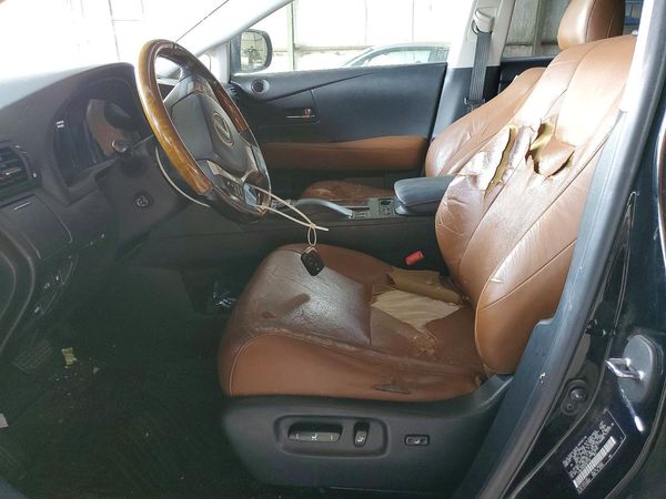 2013 LEXUS RX 350 — DENT