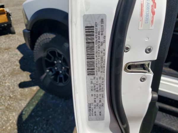 2018 RAM 1500 Rebel — VINS