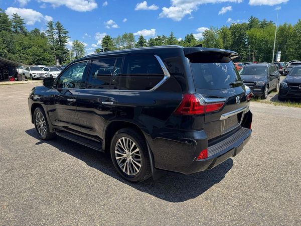 2018 LEXUS LX