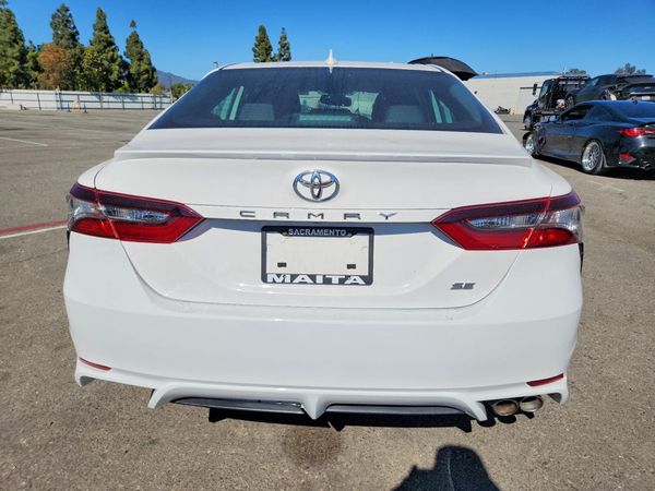 2021 TOYOTA CAMRY SE + Convenient Pkg — DIRR