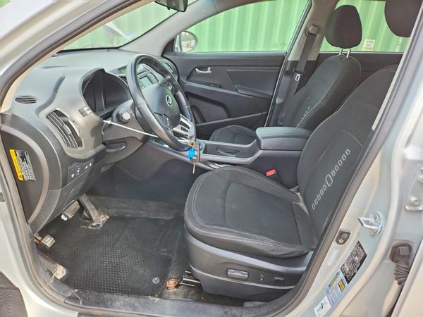 2013 KIA SPORTAGE