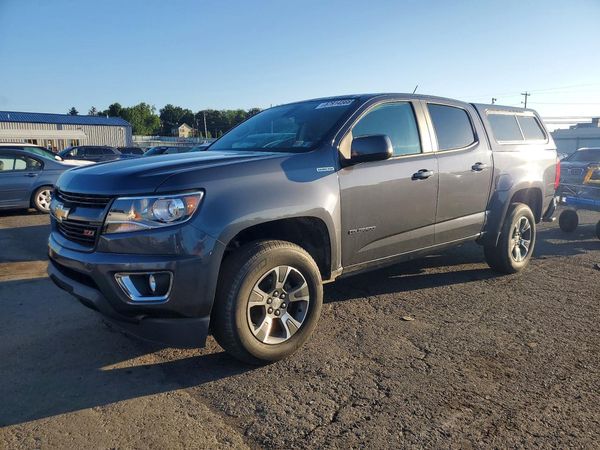 2016 CHEVROLET COLORADO Z71 — Front 3/4