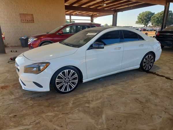 2018 MERCEDES-BENZ CLA-CLASS CLA250 — Front 3/4