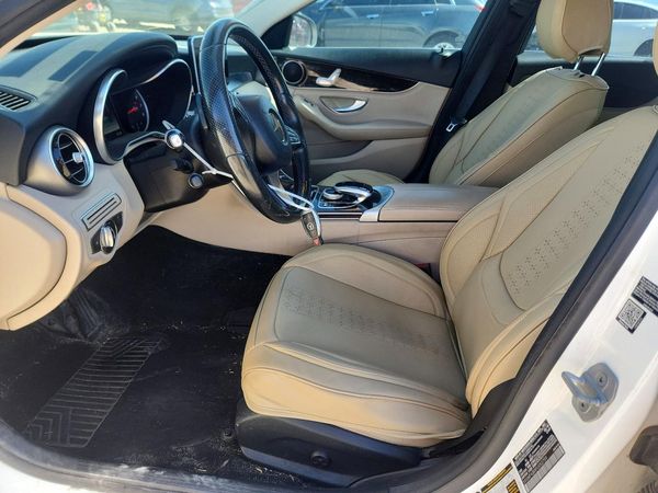 2015 MERCEDES-BENZ C Base — DENT