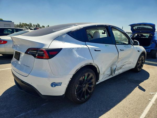 2021 TESLA MODEL Y
