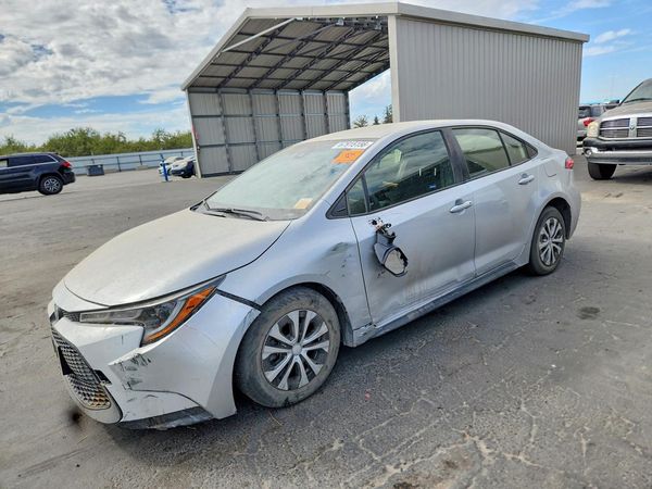 2022 TOYOTA COROLLA