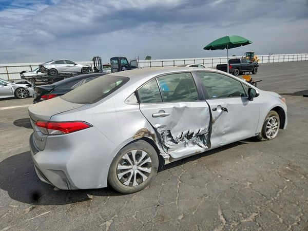 2022 TOYOTA COROLLA