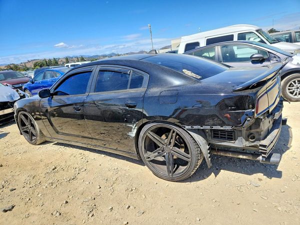 2013 DODGE CHARGER SE