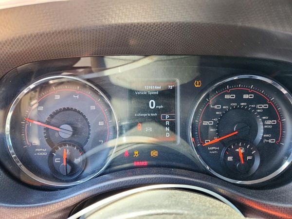 2013 DODGE CHARGER SE