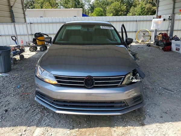 2018 VOLKSWAGEN JETTA