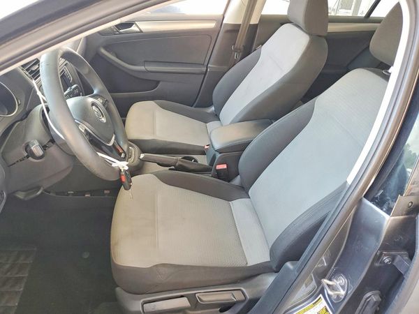 2018 VOLKSWAGEN JETTA