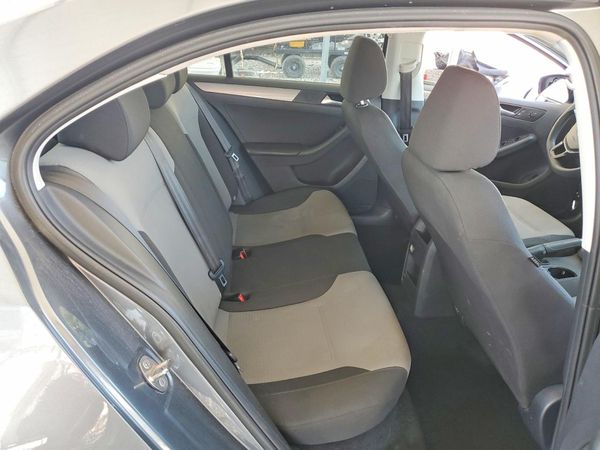 2018 VOLKSWAGEN JETTA