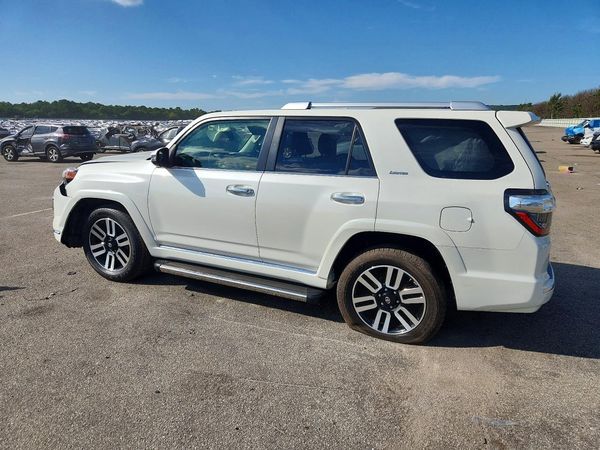 2018 TOYOTA 4RUNNER