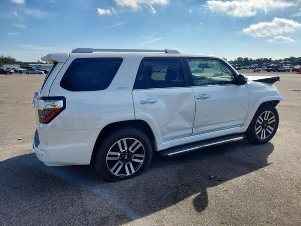 2018 TOYOTA 4RUNNER