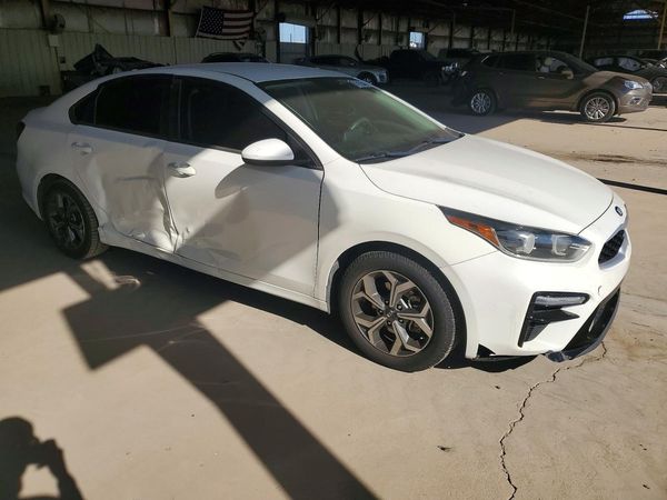 2021 KIA FORTE FE, LXS