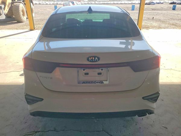 2021 KIA FORTE FE, LXS