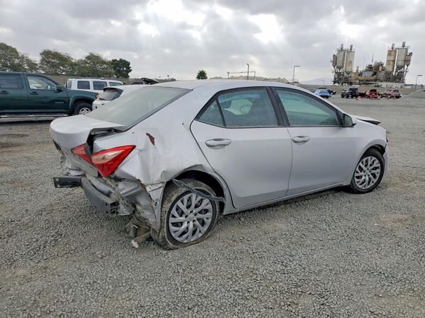 2017 TOYOTA COROLLA