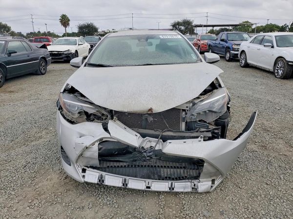 2017 TOYOTA COROLLA