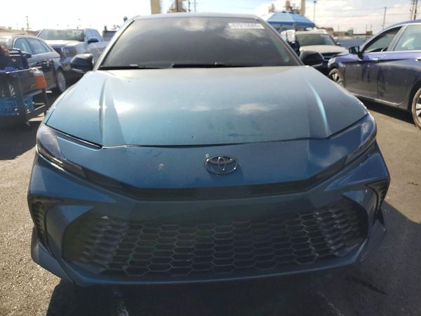 2026 TOYOTA CAMRY
