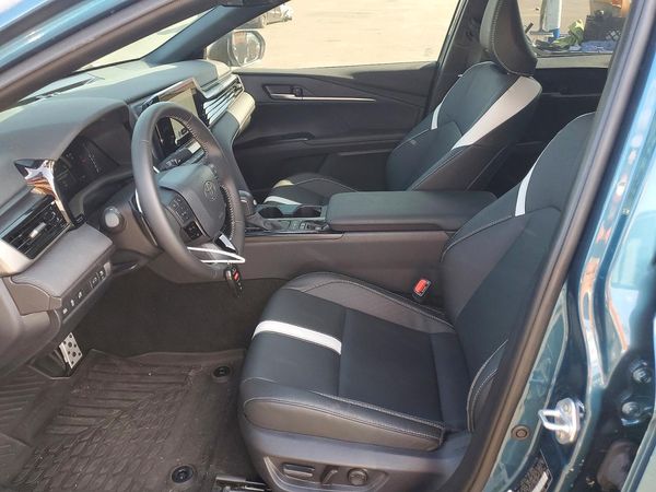 2026 TOYOTA CAMRY
