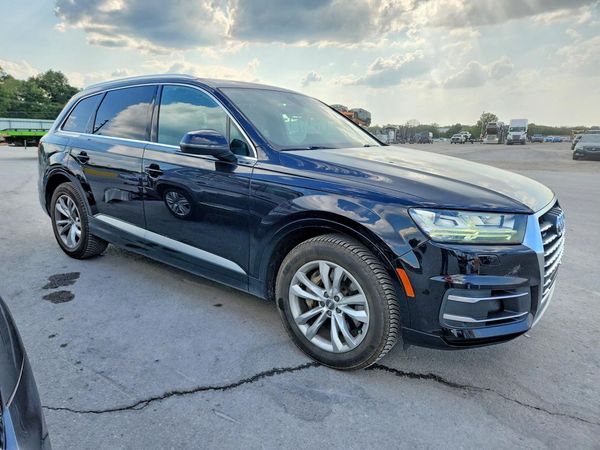 2018 AUDI Q7 quattro Premium Plus