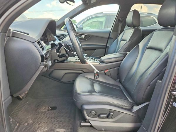 2018 AUDI Q7 quattro Premium Plus