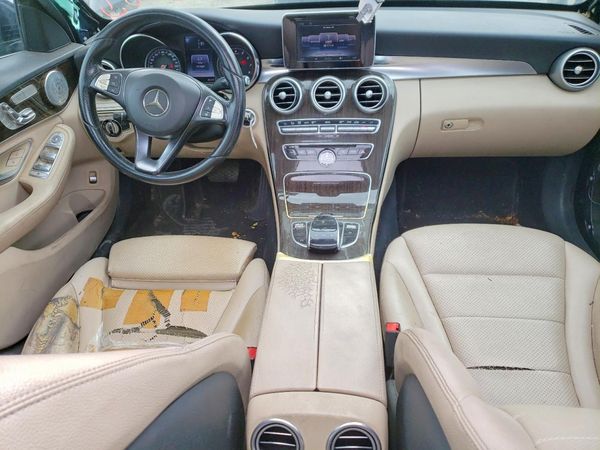 2015 MERCEDES-BENZ C Base