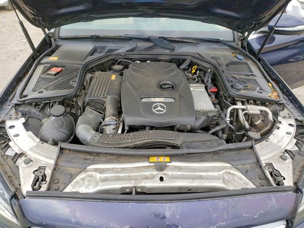 2015 MERCEDES-BENZ C Base