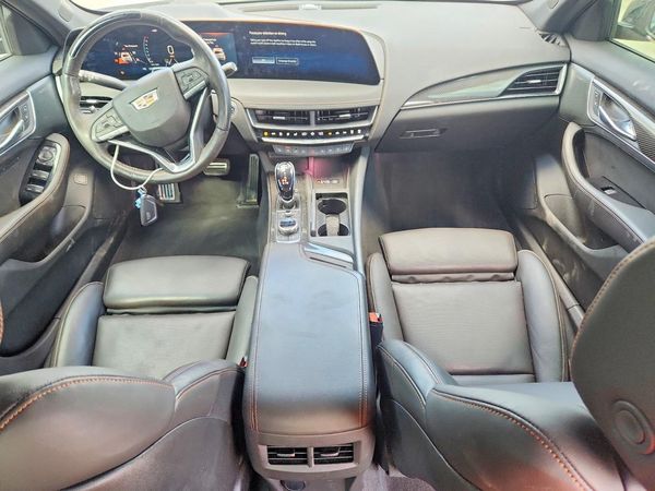 2025 CADILLAC CT5