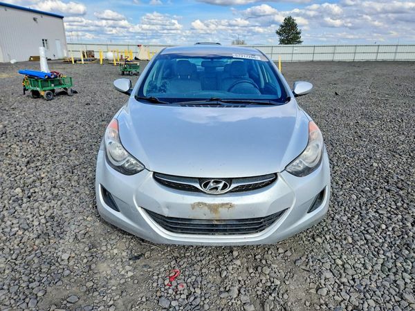 2012 HYUNDAI ELANTRA GLS(Middle grade)