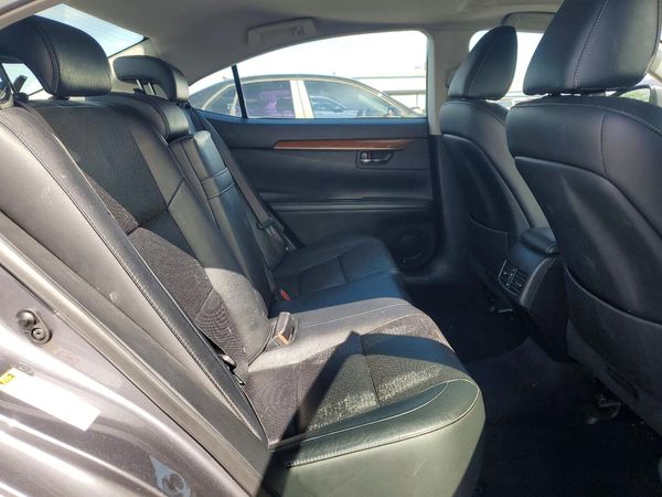 2014 LEXUS ES 300h