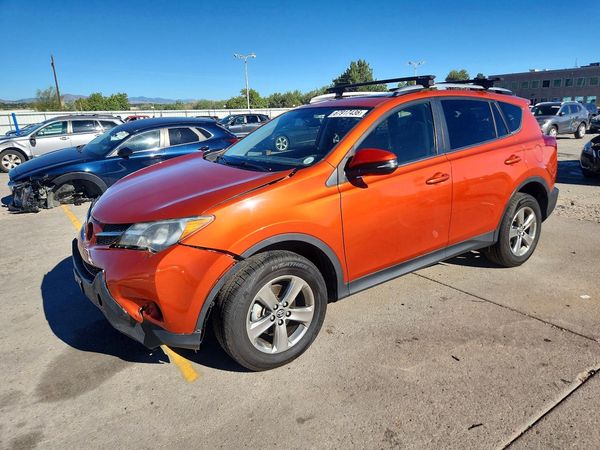 2015 TOYOTA RAV4